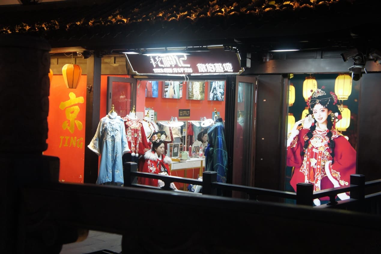 Hanfu revival